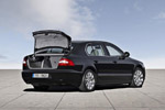 Skoda Superb (2008). Rear sedan