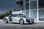 Audi R8. Side view. (���� R8. ��� �����)