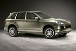 Porsche Cayenne. Side