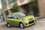 Daihatsu Cuore. Front