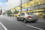 Nissan Tiida. Rear. ���c�� �����