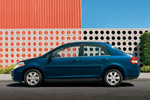 Nissan Tiida. Side. ���c�� �����